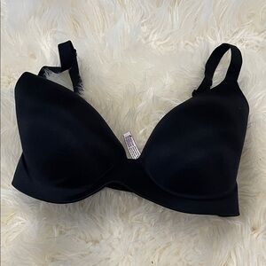 Victoria’s Secret bra size 34DDD